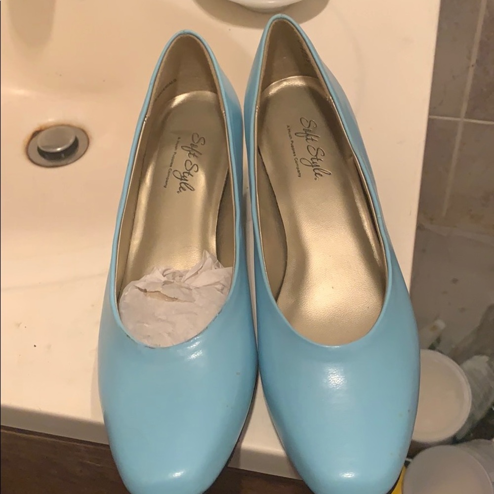 Soft Style Shoes